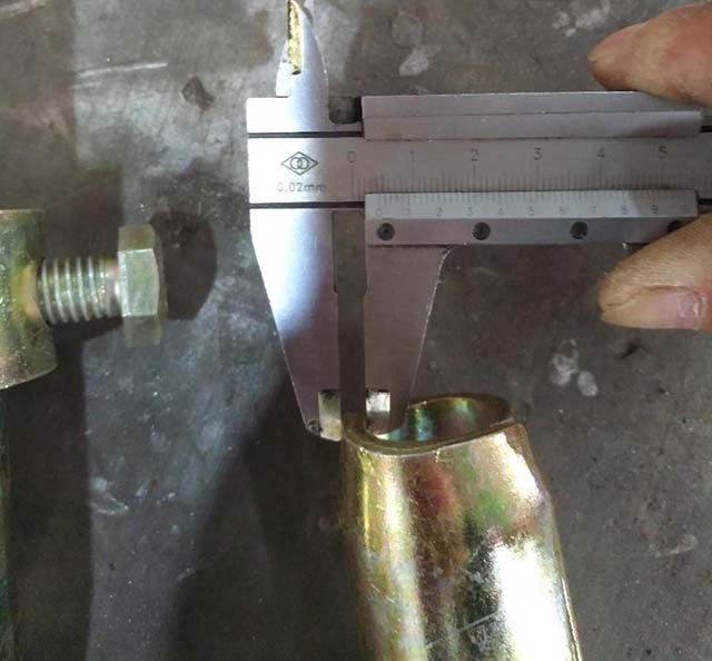 Lisovan&yacute; kloubov&yacute; kol&iacute;k 09