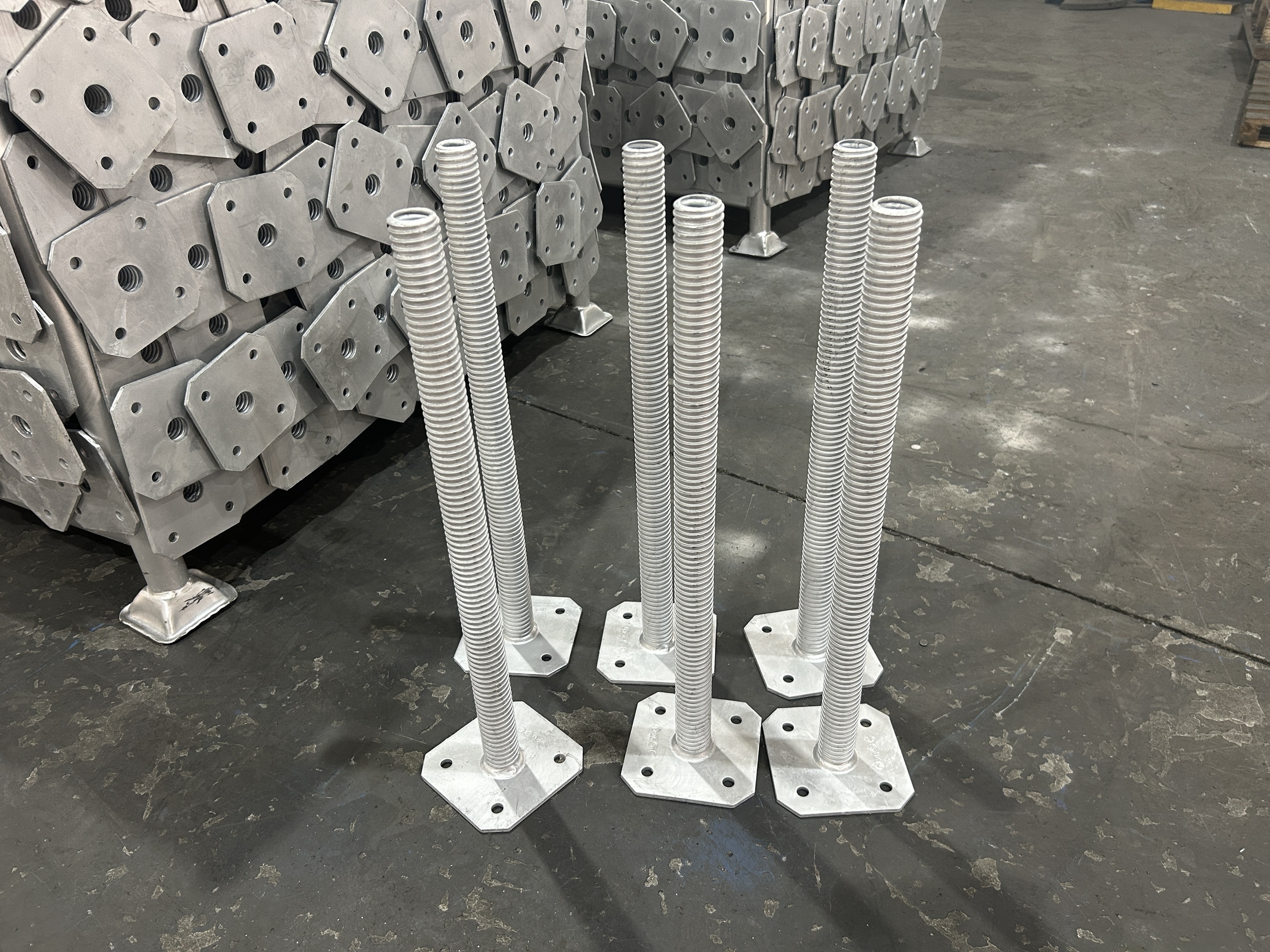 Lešen&iacute; z&aacute;kladny Jack