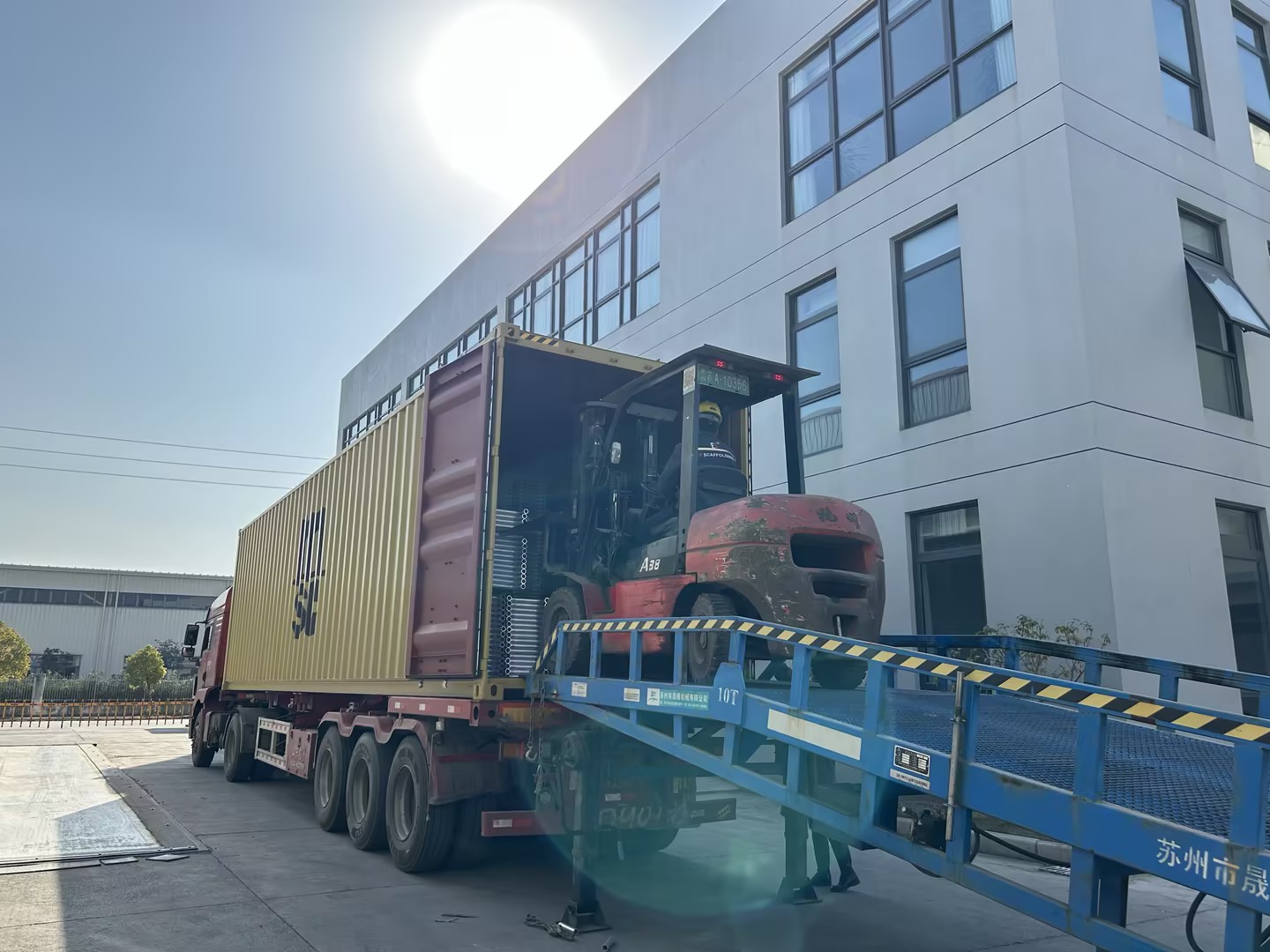 hlin&iacute;kov&eacute;ho př&iacute;hradov&eacute;ho nosn&iacute;ku přeprava 