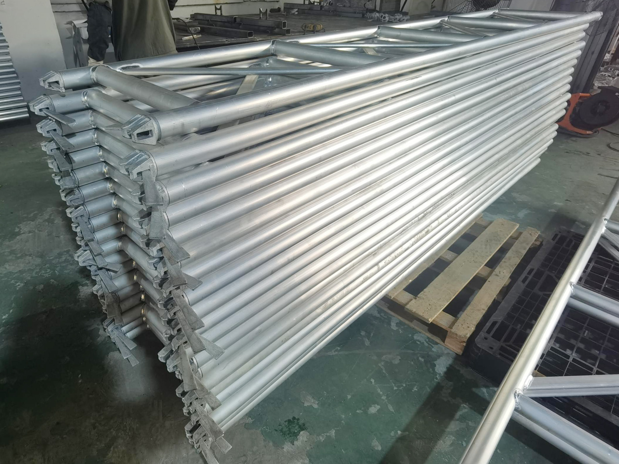 transom truss TOMOM TUSSS