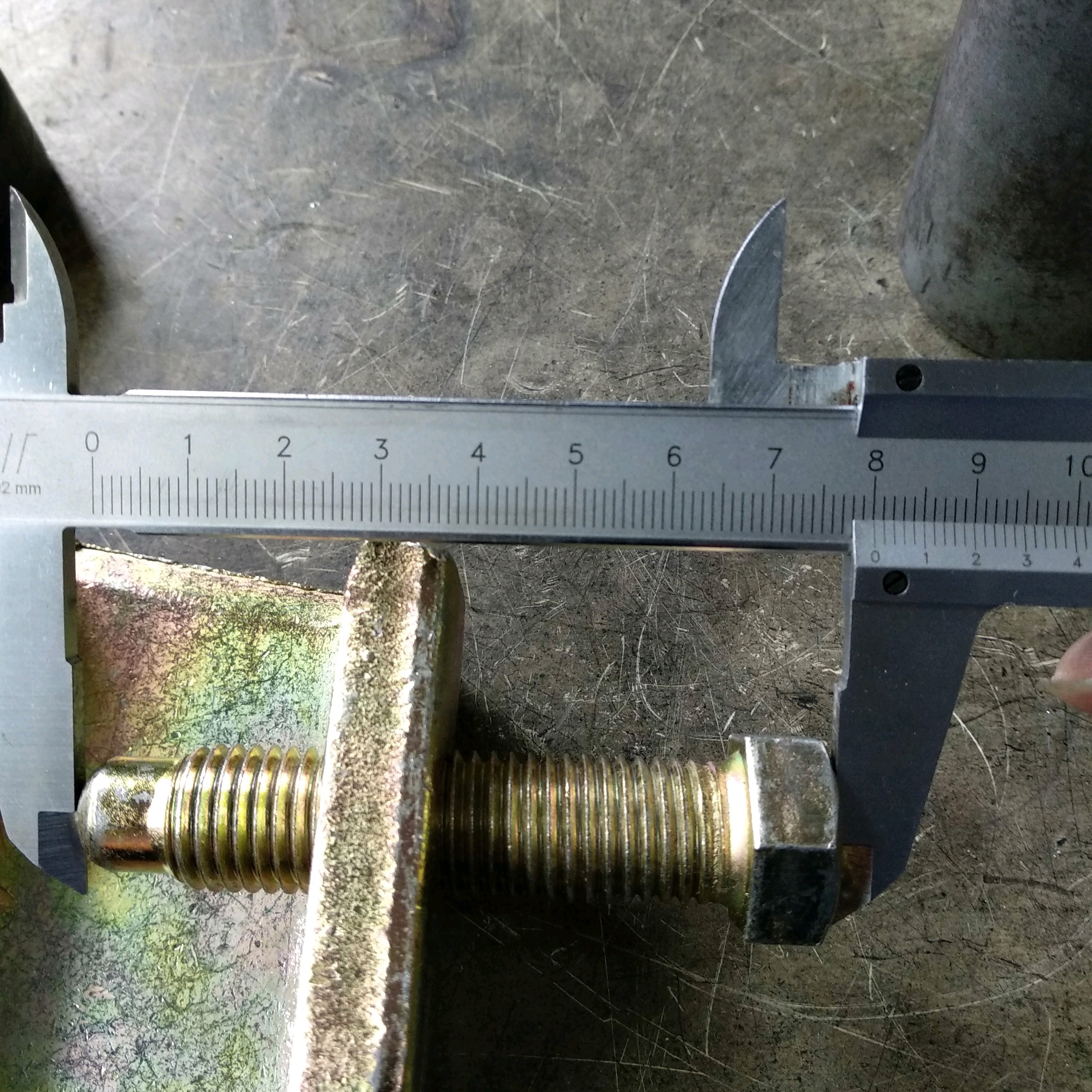 Drop kovan&yacute; nosn&iacute;k