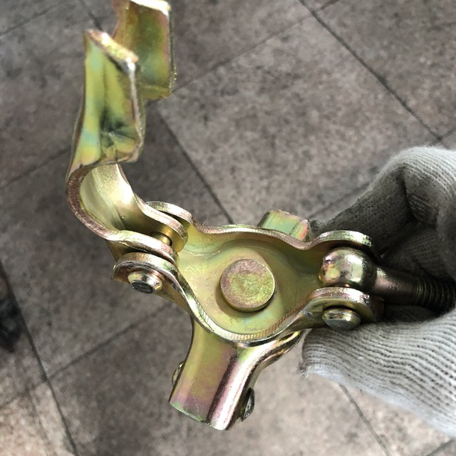 EN74 BS1139 stisknuté upínací lešení otočné pohyblivé kování spojky