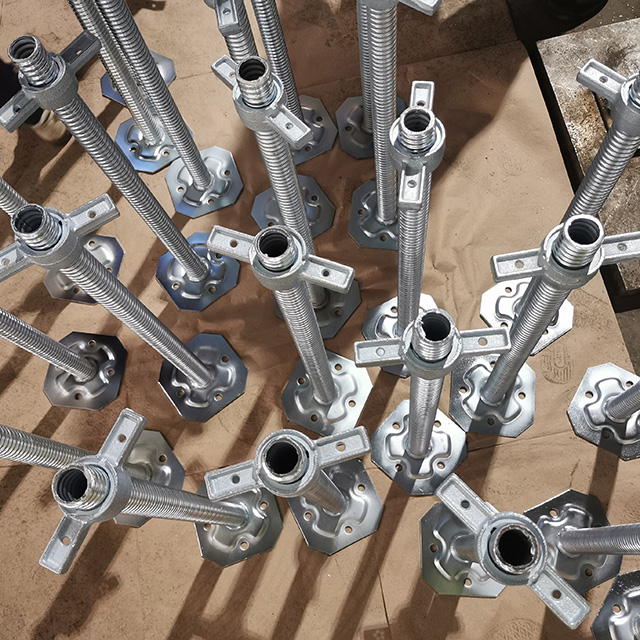 Dodávání 3,5 m 4,0 m galvanizované nebo malované lešení nastavitelné ocelové teleskopické rekvizity