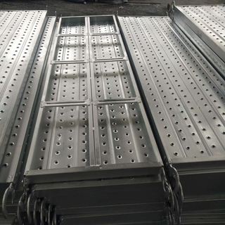 500 mm široká HDG Galvanized Hook Plank Lešení procházky