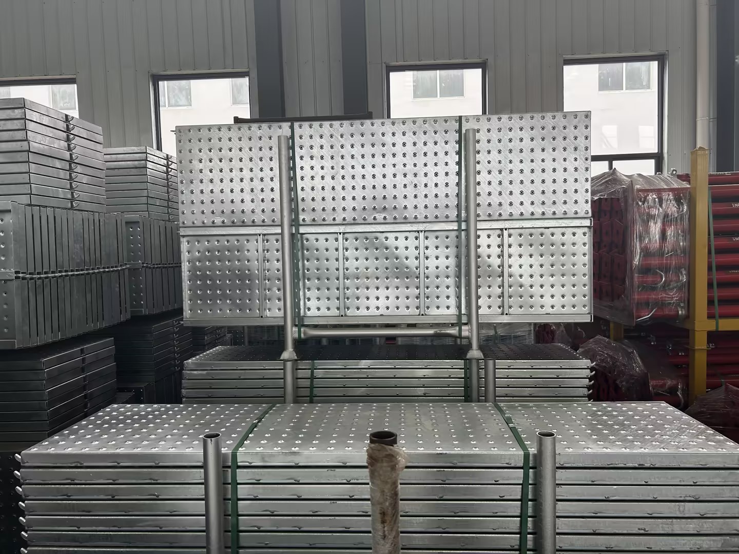 prkno lešen&iacute; 