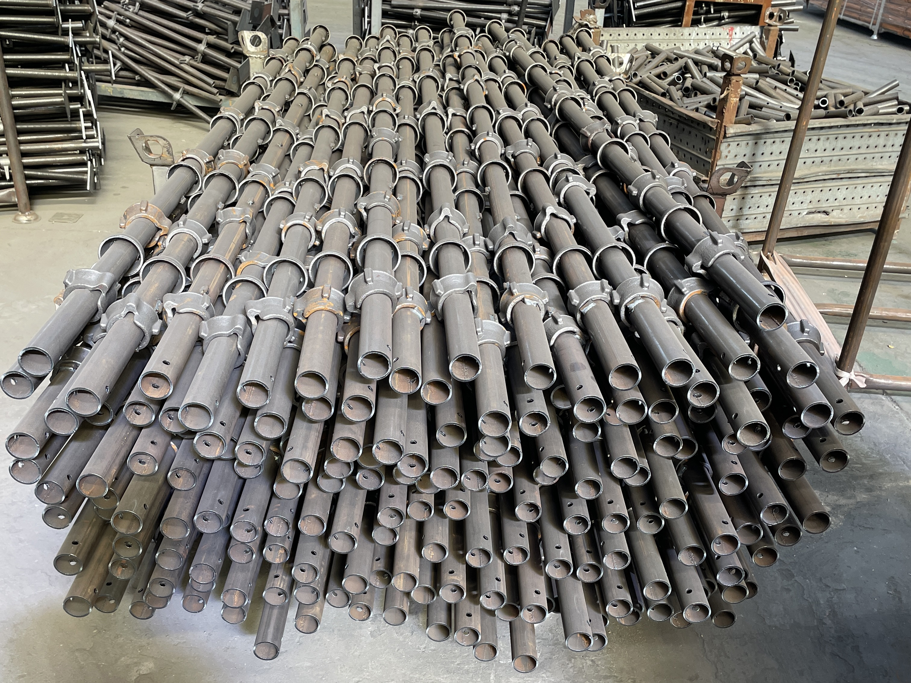 Blackware Cuplock lešen&iacute;